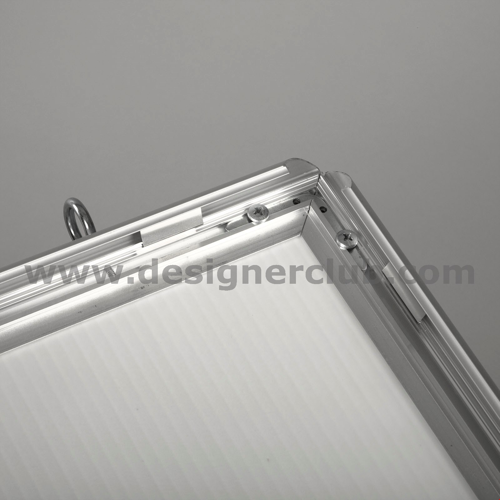CORNICE A SCATTO DA SOFFITTO UNI A4